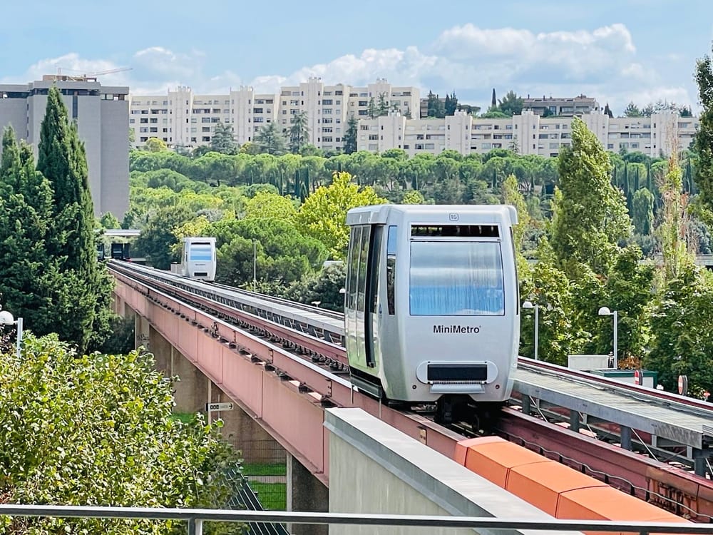 Visual Track trasforma il Minimetrò di Perugia in un’esperienza immersiva tra luce, suono e arti visive