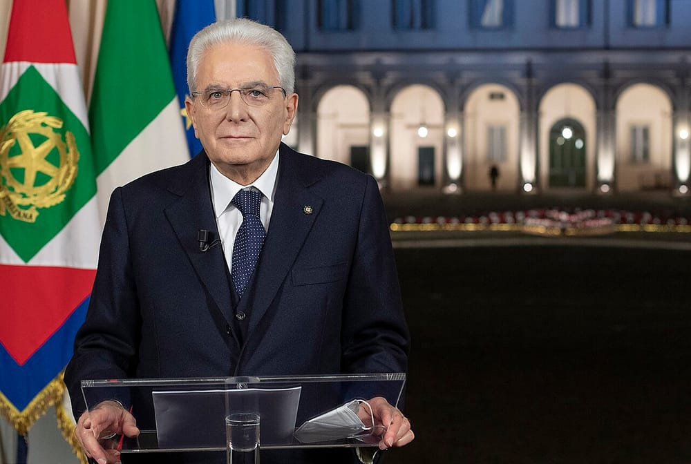 Iran, Mattarella condanna il regime: “Repressione e censura negano la verità”