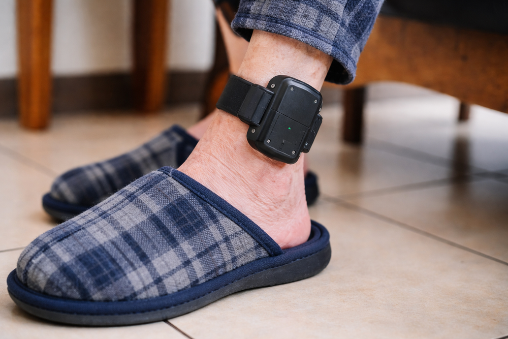 Caltanissetta, settantenne finisce in carcere per maltrattamenti e violenza sessuale su moglie e figli