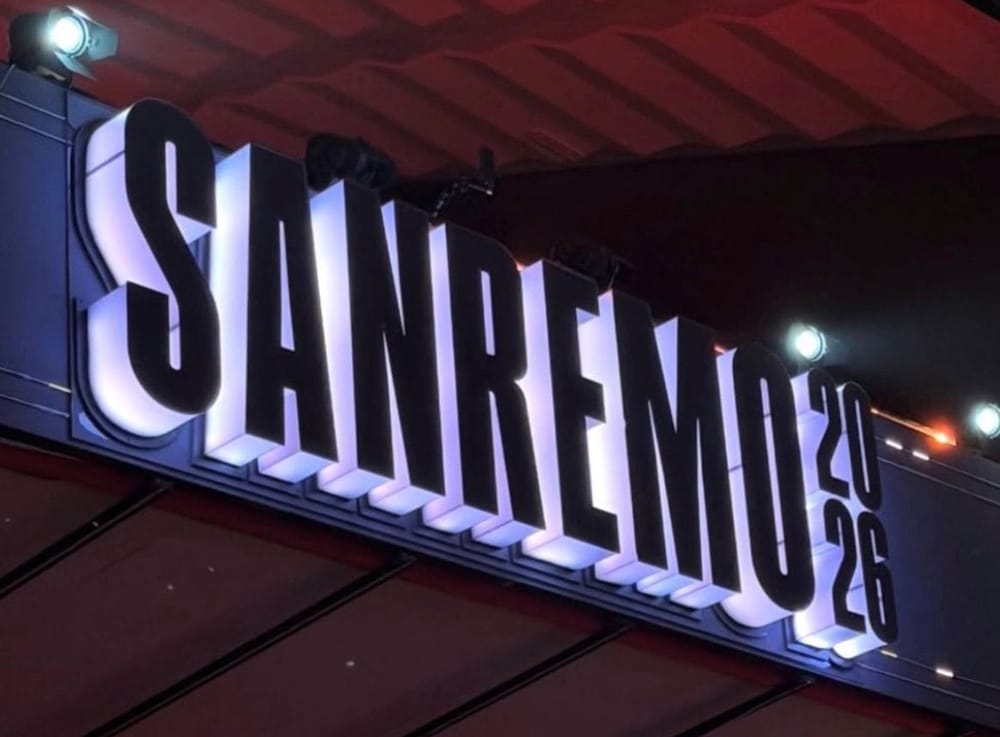 Sanremo, la scaletta ufficiale: chi canta, gli ospiti e i momenti clou nella prima serata