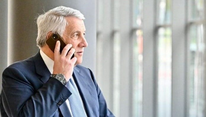 Medio Oriente. Tajani a Radio Globo: “Non filmate le esplosioni, mettetevi al sicuro”