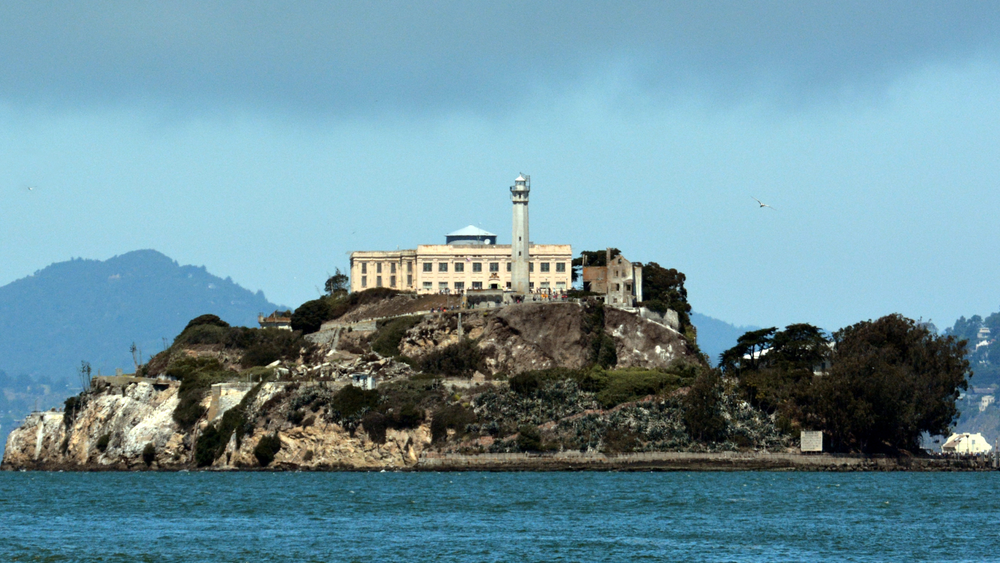 Trump: riattivare “The Rock” per finanziare il Governo nel 2027. Alcatraz, prigione di nuovo operativa