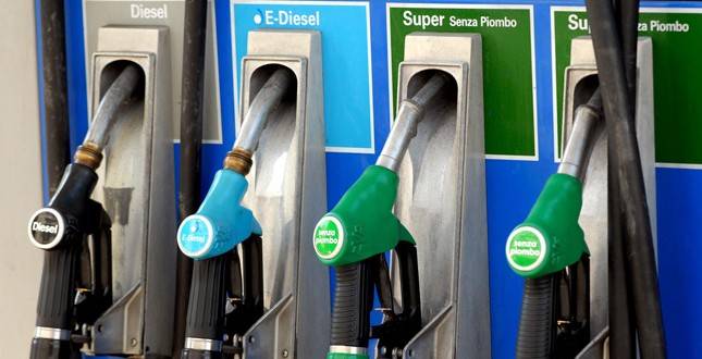 Benzina e diesel in aumento. Il week end dei rincari