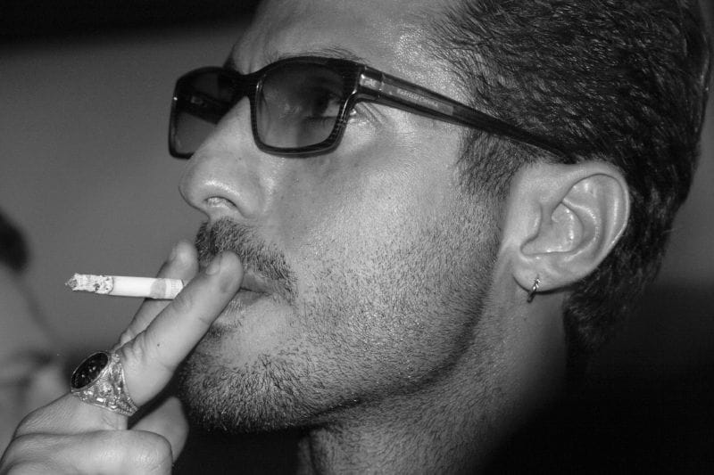 Mediaset denuncia Corona per diffamazione: "È guerra"