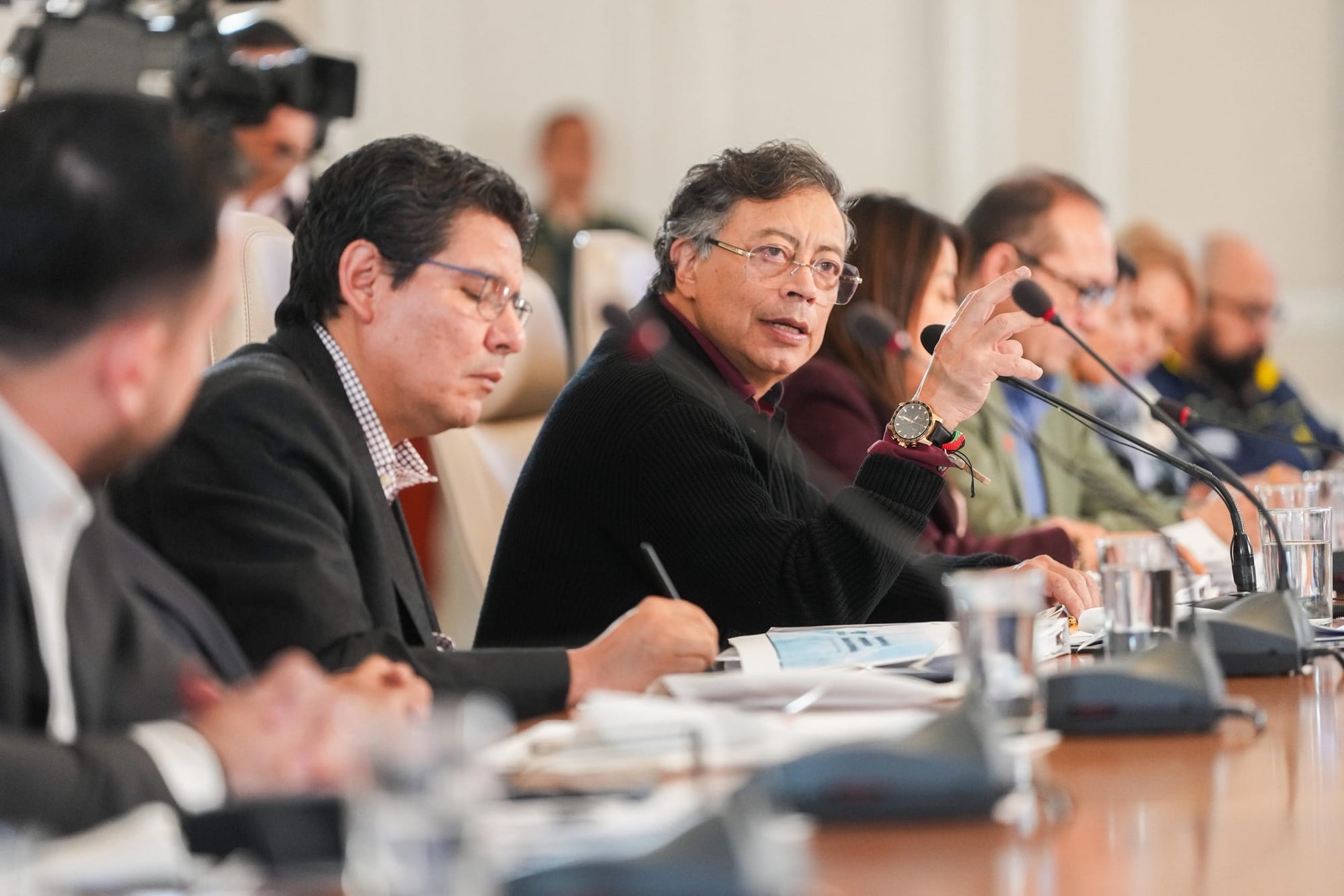 Colombia, Petro sfida il mercato: carne sotto controllo, salario al massimo