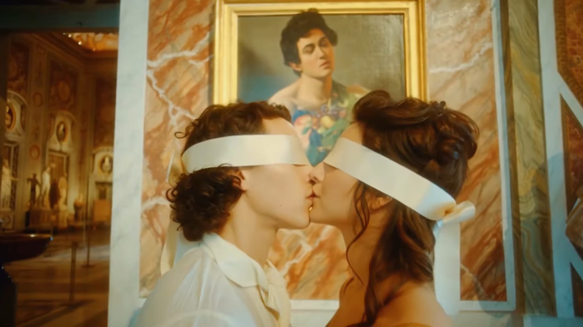 Operazione “Felicità”: il MiC lancia il mega spot pop tra vip, atleti e app