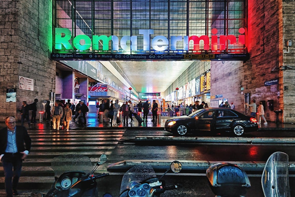 Roma Termini shock: 21 tra poliziotti e carabinieri indagati per furti alla Coin