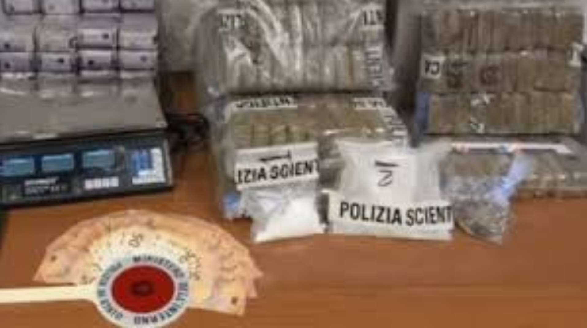 Operazione ‘Suburra’: smantellata rete di spaccio online nelle Marche