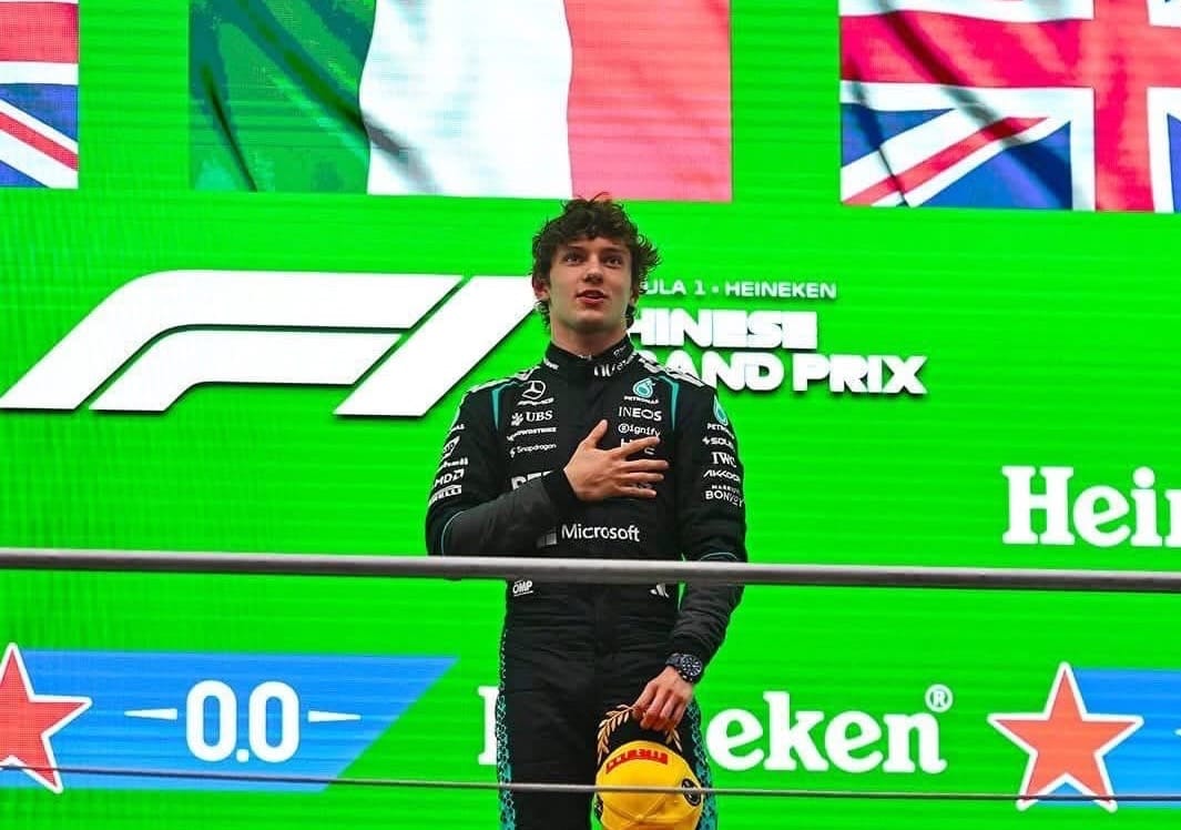 BOX BOX, Antonelli spezza il digiuno: vittoria storica in Cina