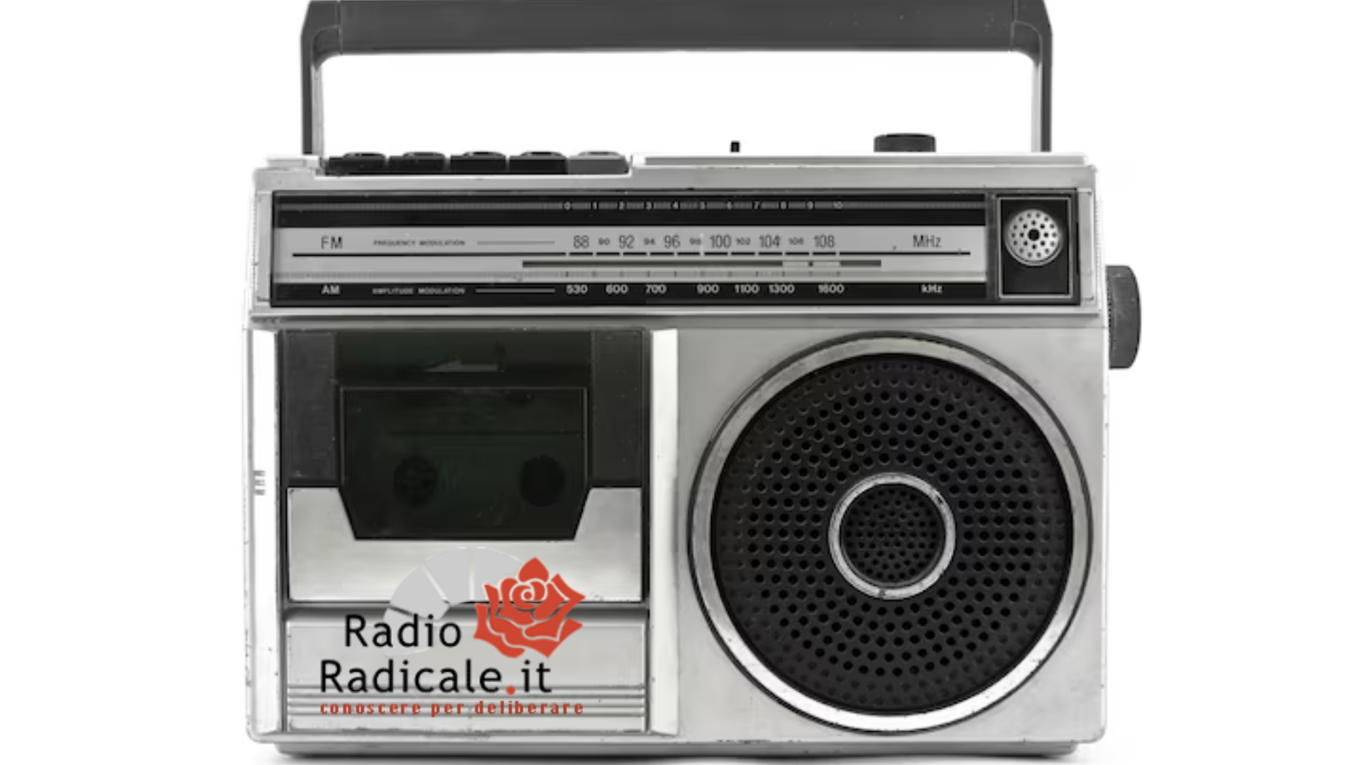 Radio Radicale compie 50 anni: gli auguri di Giorgia Meloni e il via libera per un luogo dedicato a Marco Pannella