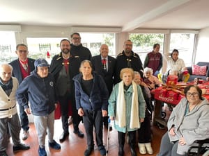 Quando la carità diventa incontro: OSJ - Cavalieri di Malta porta panettoni nelle case di cura del Lazio