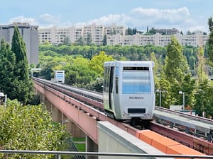 Visual Track trasforma il Minimetrò di Perugia in un’esperienza immersiva tra luce, suono e arti visive