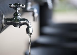 Acqua potabile, quasi 1,4 milioni di verifiche nel 2025 da Veritas