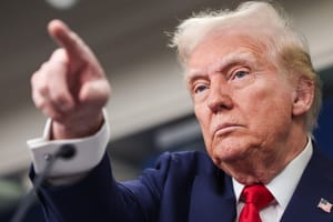 Trump sull’Iran: “Voglio essere coinvolto nella scelta del nuovo leader”