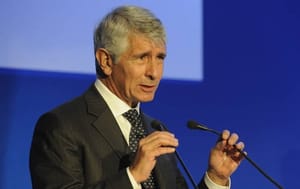 Italia fuori dai mondiali, Abodi: "Vertici Figc da rifondare", pressing su Gravina