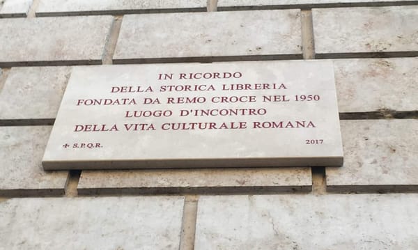 75 anni fa a Roma apre il primo salotto letterario: la Libreria Croce di Corso Vittorio Emanuele