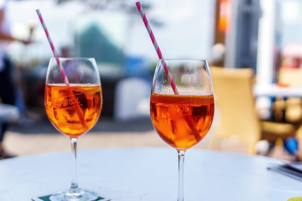 Alcol a colazione tra i giovanissimi: scatta l’allarme