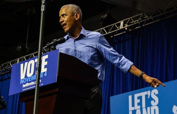 Obama: “Gli alieni? Probabile che esistano, ma non sono nell’Area 51”