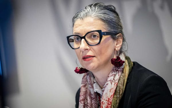 Miracolo Albanese: rende simpatica la Francia all’Italia e ricompatta il centrodestra