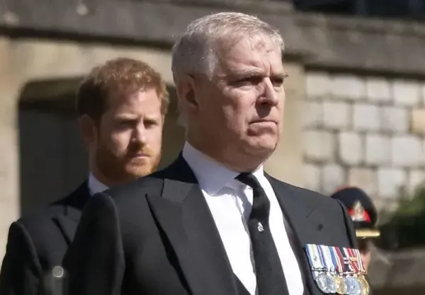 Caso Epstein: Principe Andrea girò un dossier segreto a un banchiere