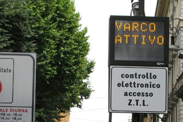 Truffa ZTL. Prima ti incentivano, poi ti tassano.