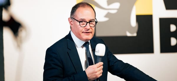 L'ex direttore di Frontex indagato per crimini contro l'umanità e tortura