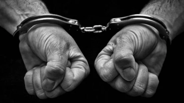 Iran: polizia arresta 138 persone per presunti legami con reti USA e Israele