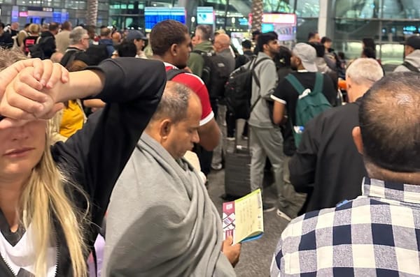 Bloccati a Doha dopo l’escalation: l’incubo dei passeggeri italiani