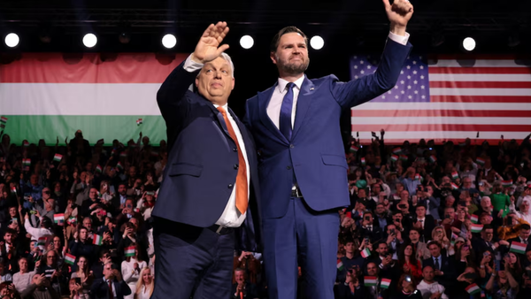 Vance in Ungheria per sostenere Orbán: “Ingerenze vergognose dell’Ue”